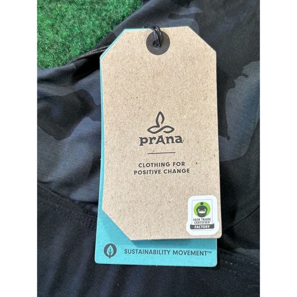 Prana Layna Bra Black Camo Strappy V Neck Sports Bra NEW Size XS - Picture 6 of 9
